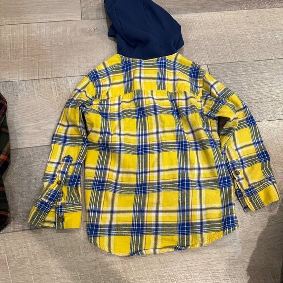 CARTER'S OLD NAVY BOYS 5T LONG SLEEVE FLANNEL BUTTON SHIRTS HOODED - Picture 6 of 11